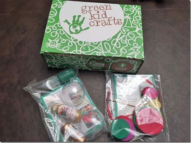 Green Kid Crafts Christmas Ornaments (2)